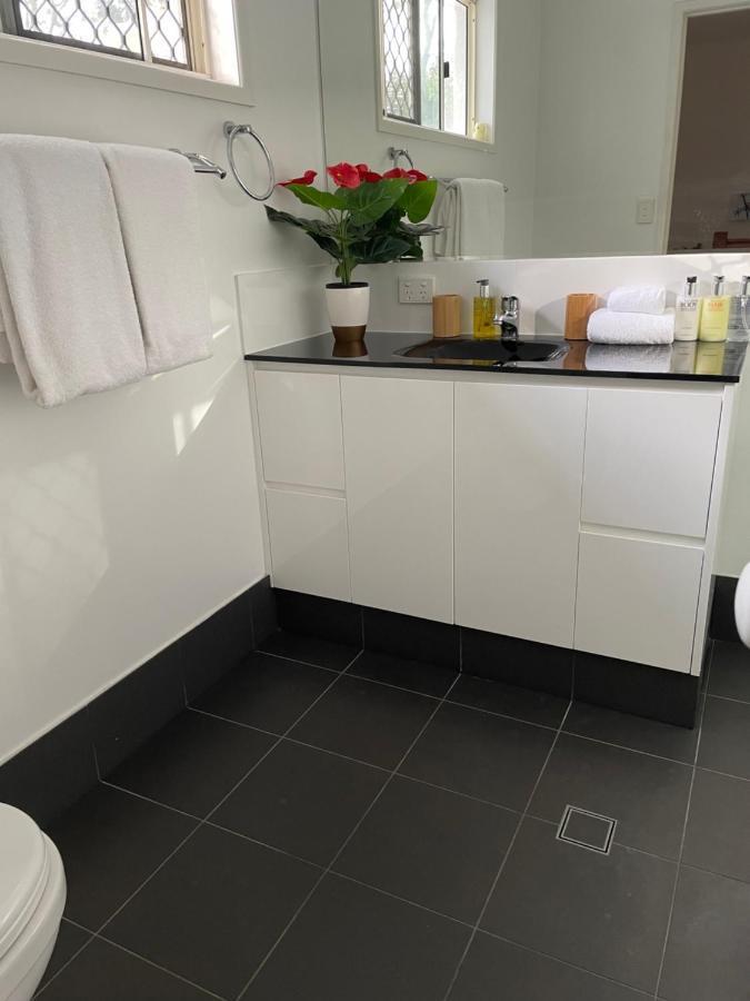 Modern 2 Bedroom Townhouse - Four Mile Beach Escapes Port Douglas Exterior foto